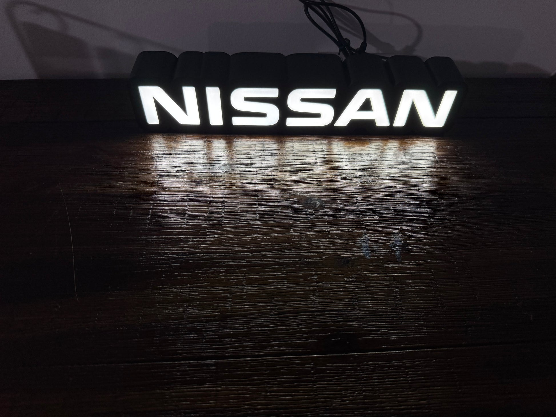 Nissan Logo - Light up sign - USB Powered