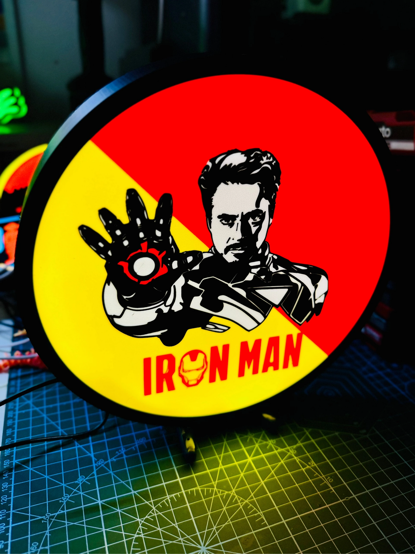 Ironman Red/Yellow Light up sign - Michael's 3D World
