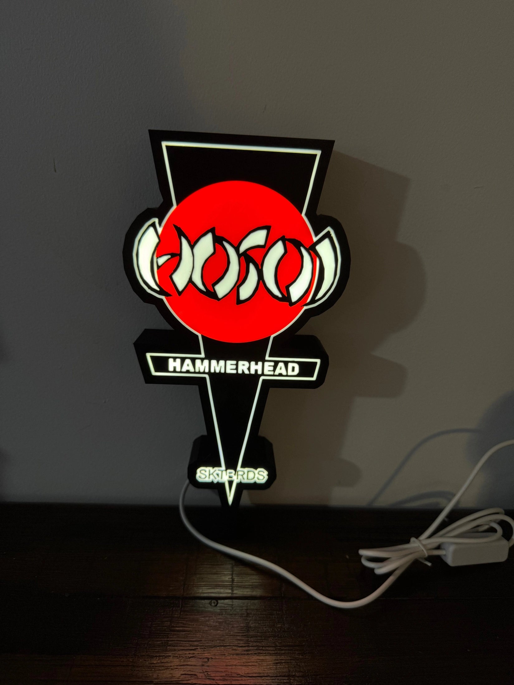 HOSOI Hammerhead SKTBRDS Logo - Skate - LED Light up logo / Sign - USB Powered Wall Art