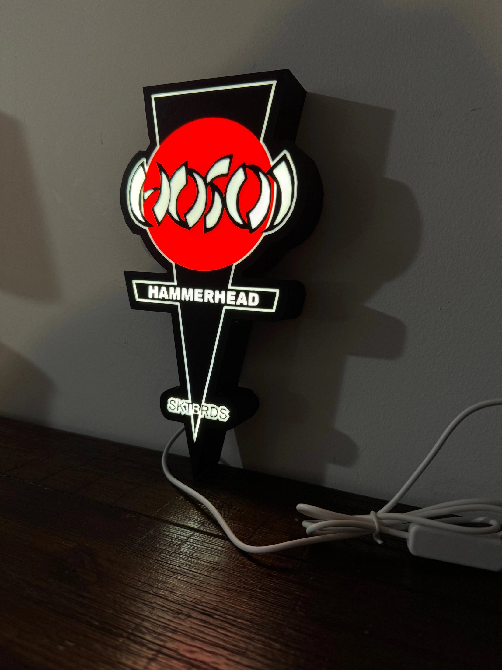 HOSOI Hammerhead SKTBRDS Logo - Skate - LED Light up logo / Sign - USB Powered Wall Art
