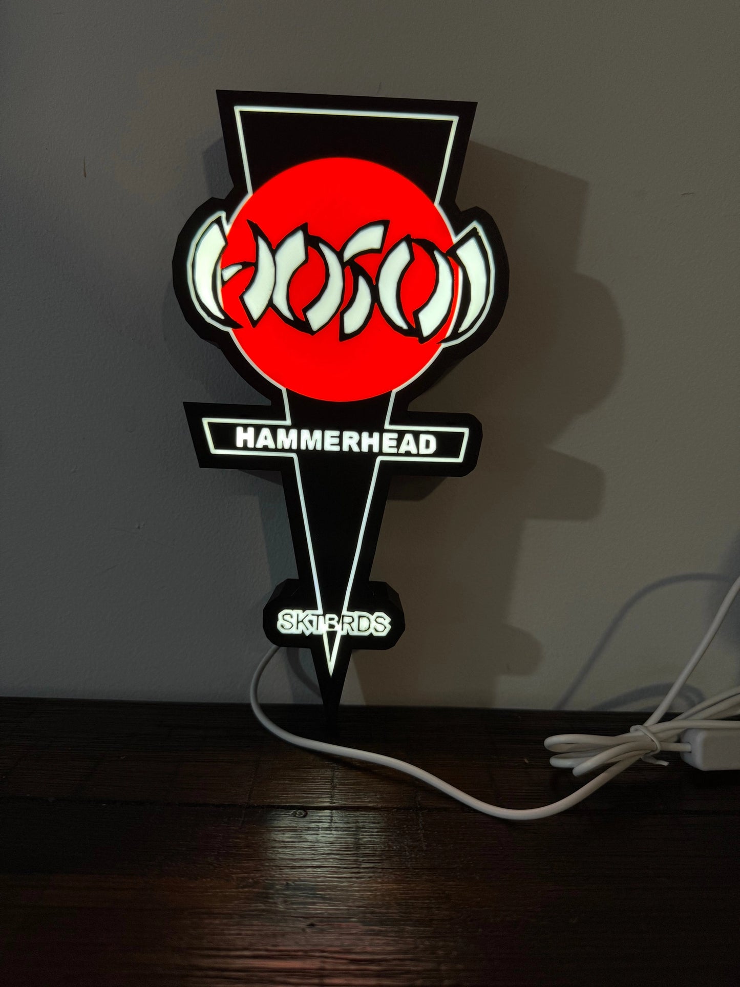 HOSOI Hammerhead SKTBRDS Logo - Skate - LED Light up logo / Sign - USB Powered Wall Art