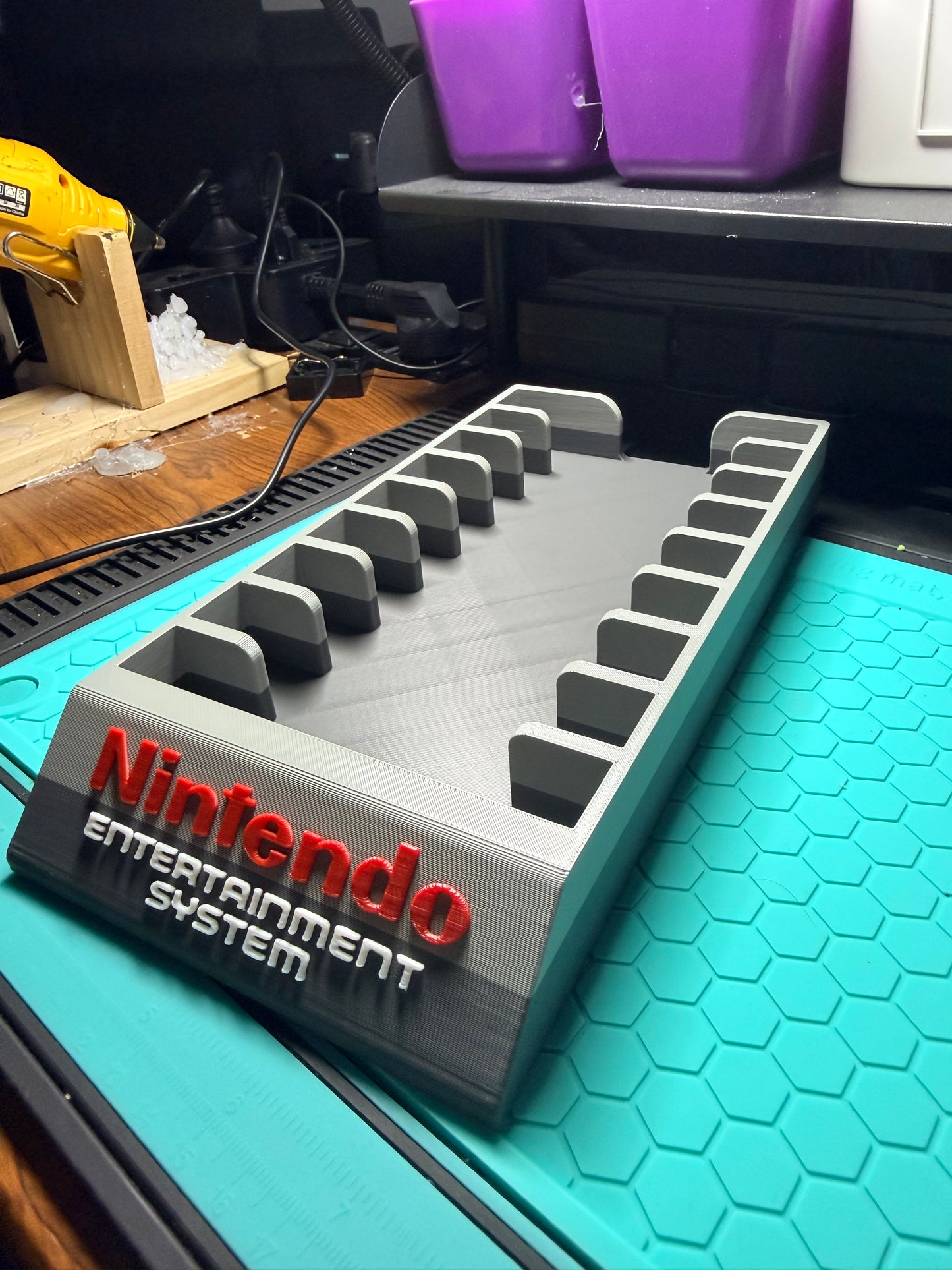 Original Nintendo NES Cartridge - Black or Grey Game Holder/Stand