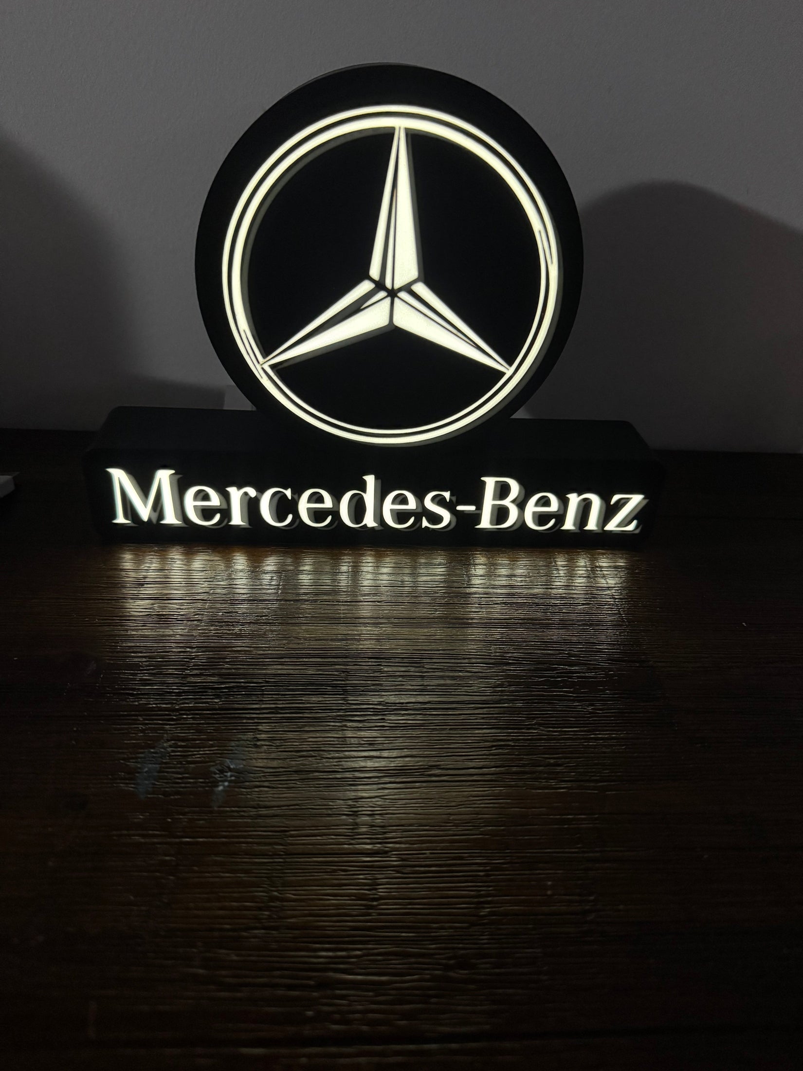 Mercedes-Benz Logo - LED Light Up Display - USB Powered