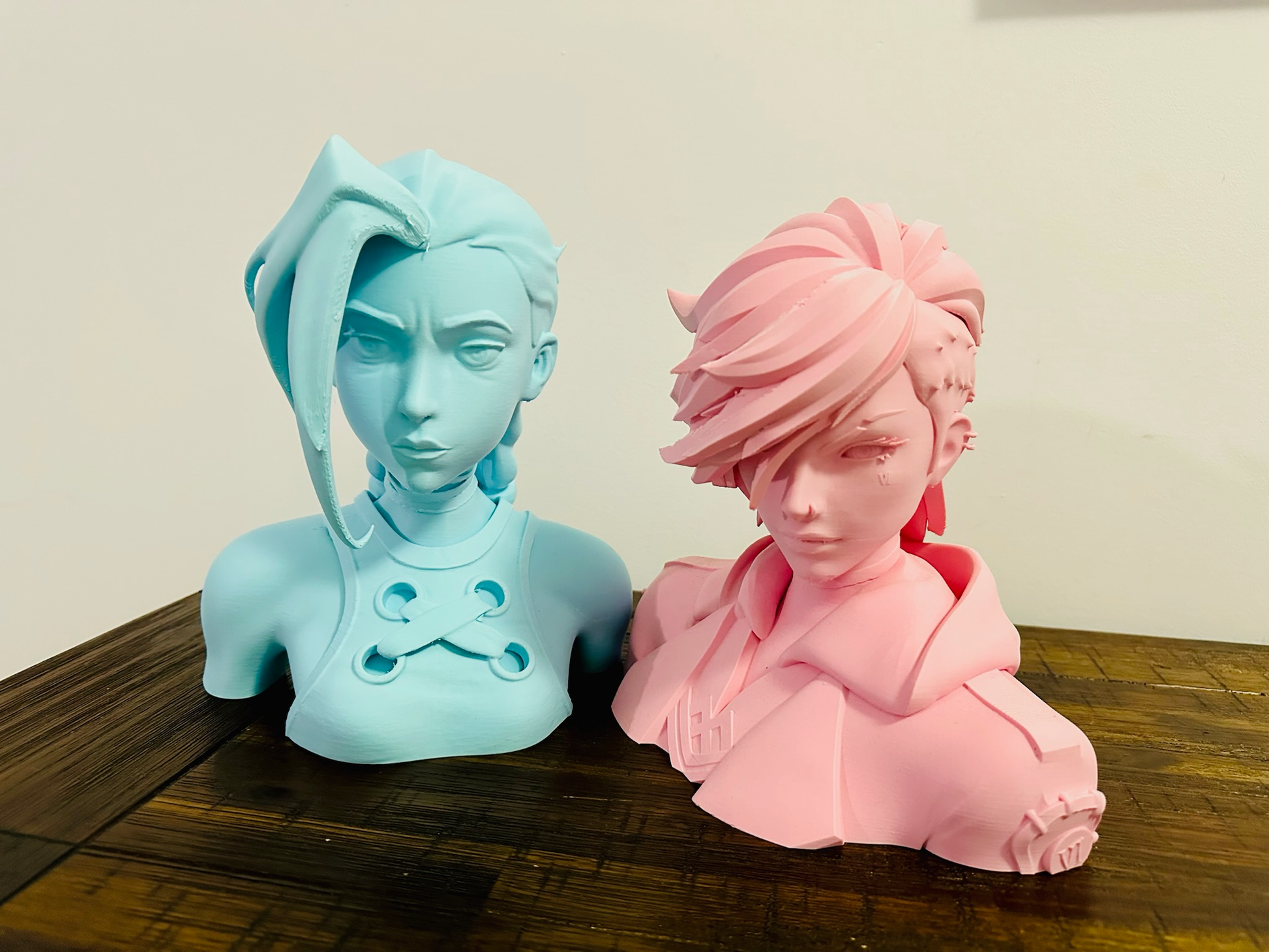 Arcane: Jinx, Vi, Isha & Caitlyn Bust Statues - 24cm Tall, Matte Finish