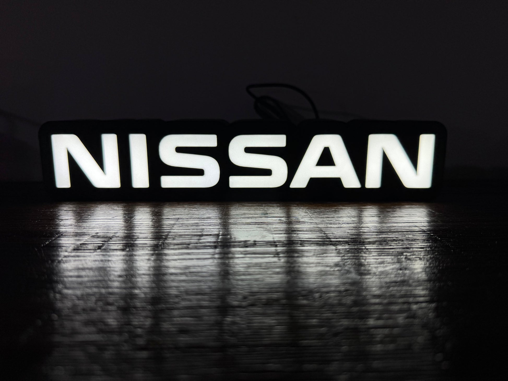 Nissan Logo - Light up sign - USB Powered