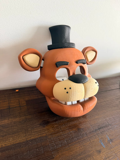 Five Nights at Freddy's – Freddy Fazbear 3D Printed Cosplay Mask / Wall Display