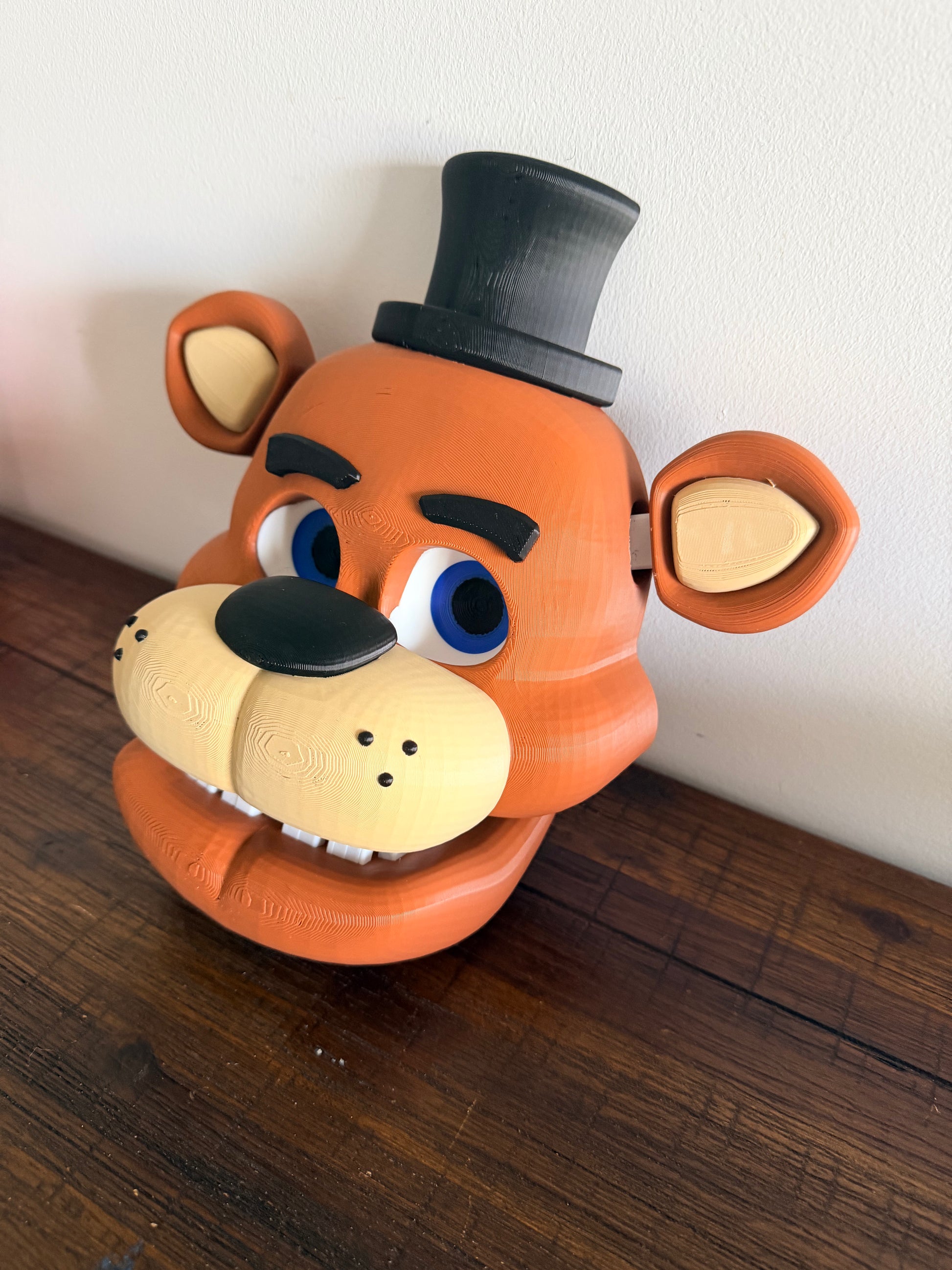 Five Nights at Freddy's – Freddy Fazbear 3D Printed Cosplay Mask / Wall Display