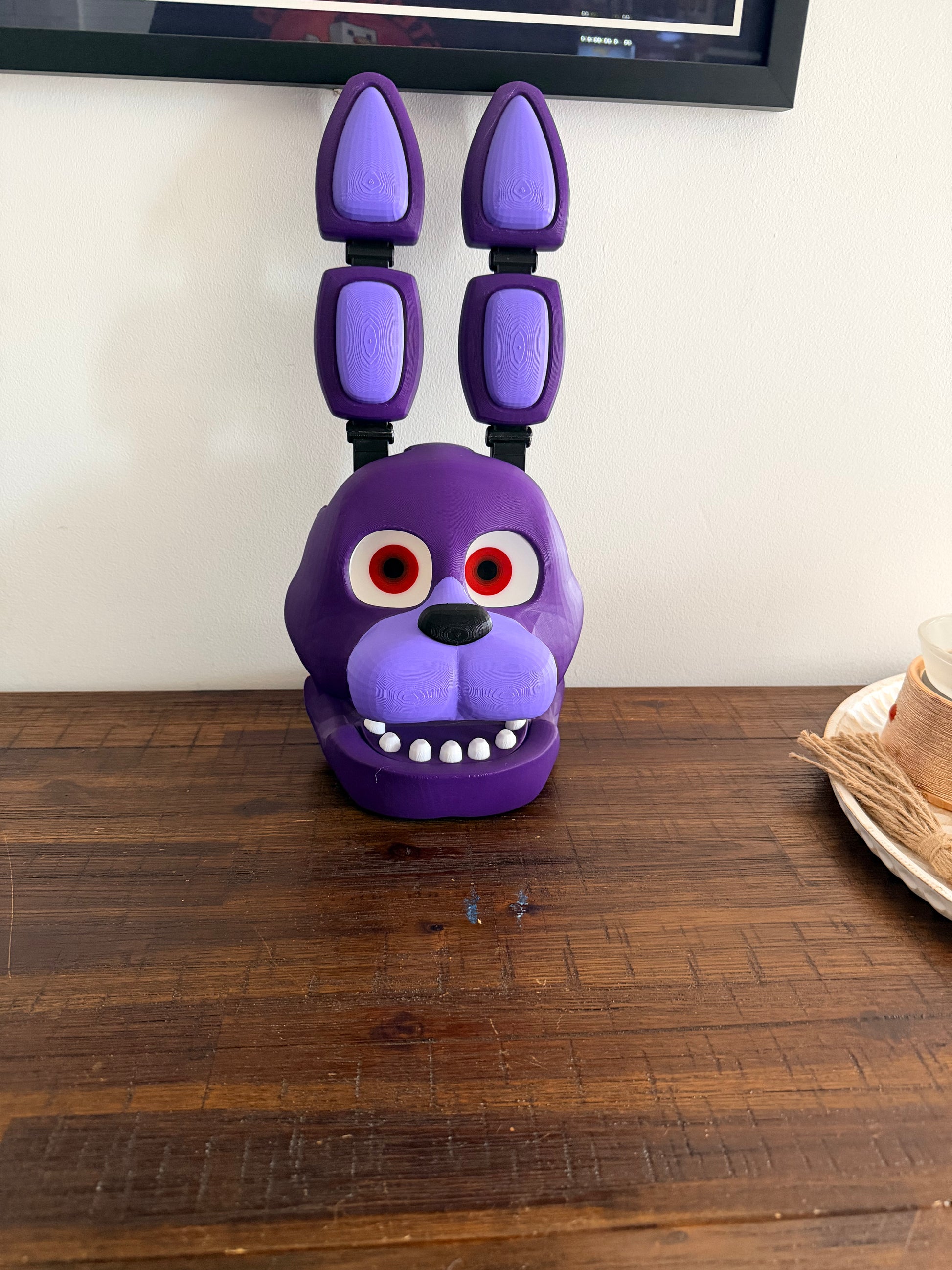 Five Nights at Freddy's – Bonnie 3D Printed Cosplay Mask / Wall Display