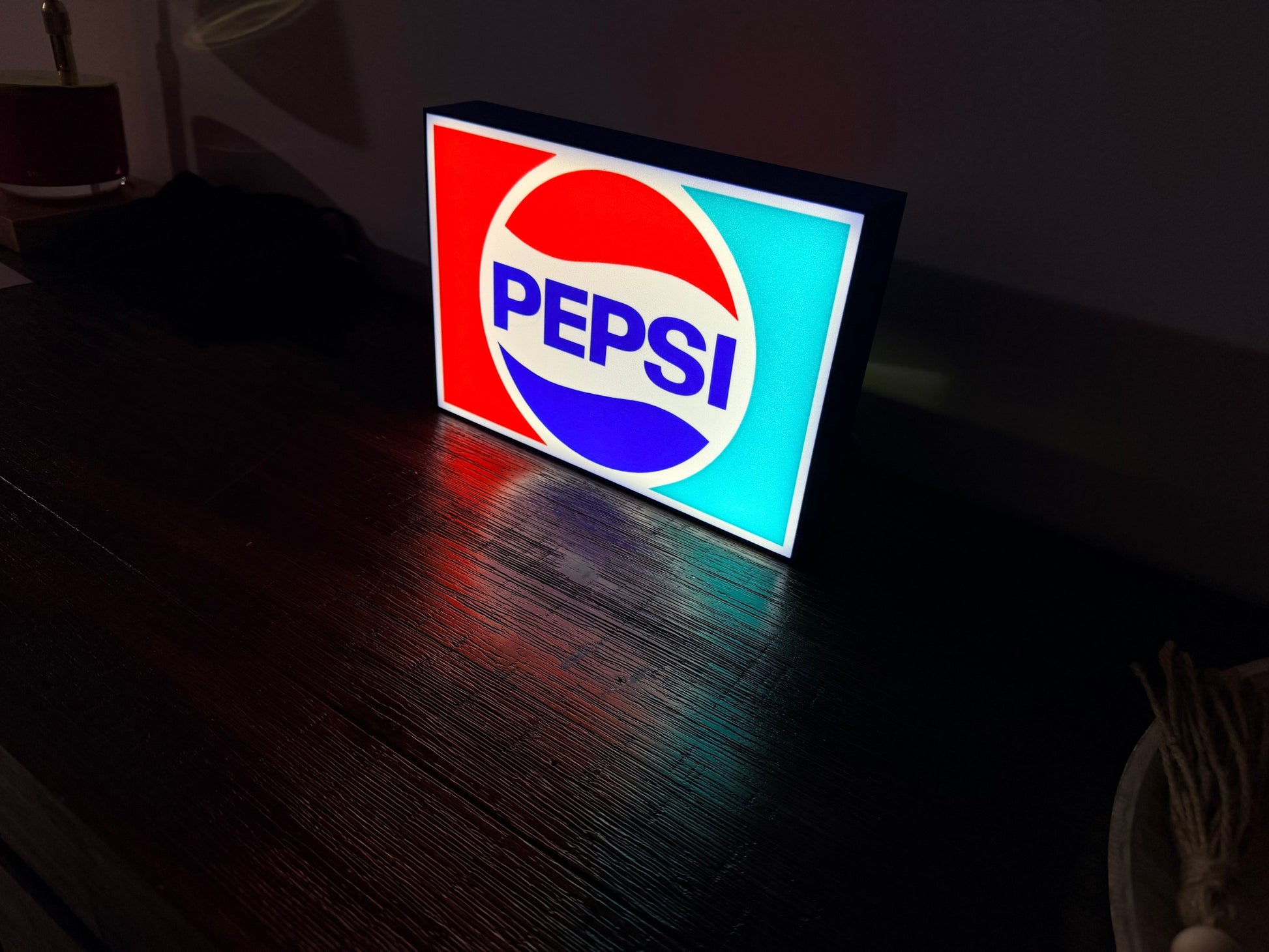 Pepsi Logo - Classic, 2010's, Modern - LED Light Up Sign - USB Powered