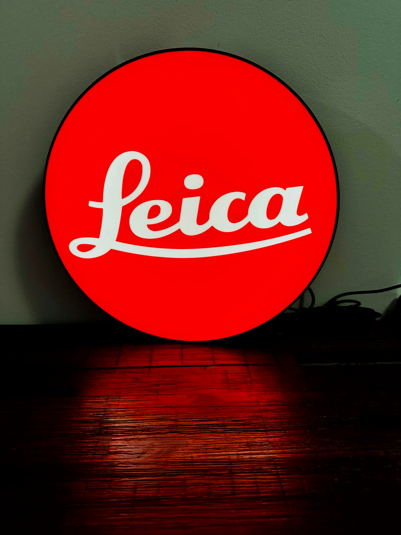 Leica Logo Light Up Sign | Illuminated Wall Art | USB LED