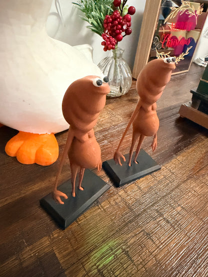 🐛 Marcus the Worm – Figurine - With Stand