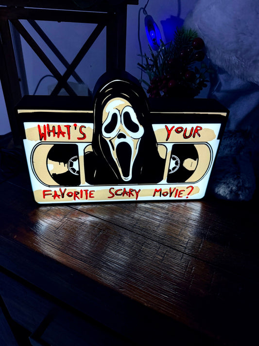 Scream: Horror Movie Icon Ghost Face LED Light - "What's Your Favourite Scary Movie?" - USB Powered