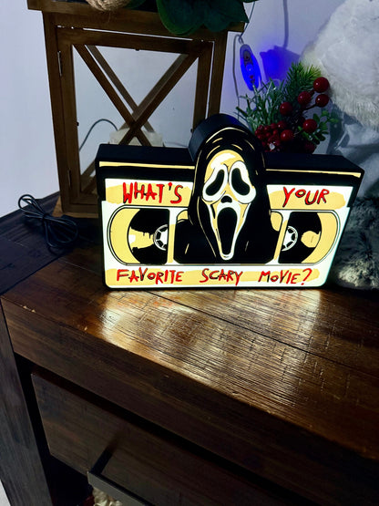 Scream: Horror Movie Icon Ghost Face LED Light - "What's Your Favourite Scary Movie?" - USB Powered
