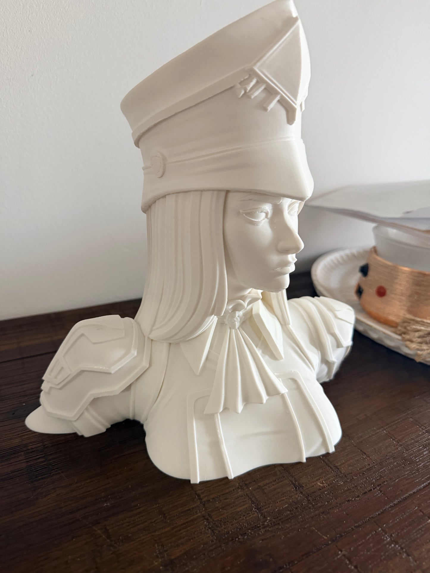 Arcane: Caitlyn Bust Statue - 24cm Tall, Matte Finish