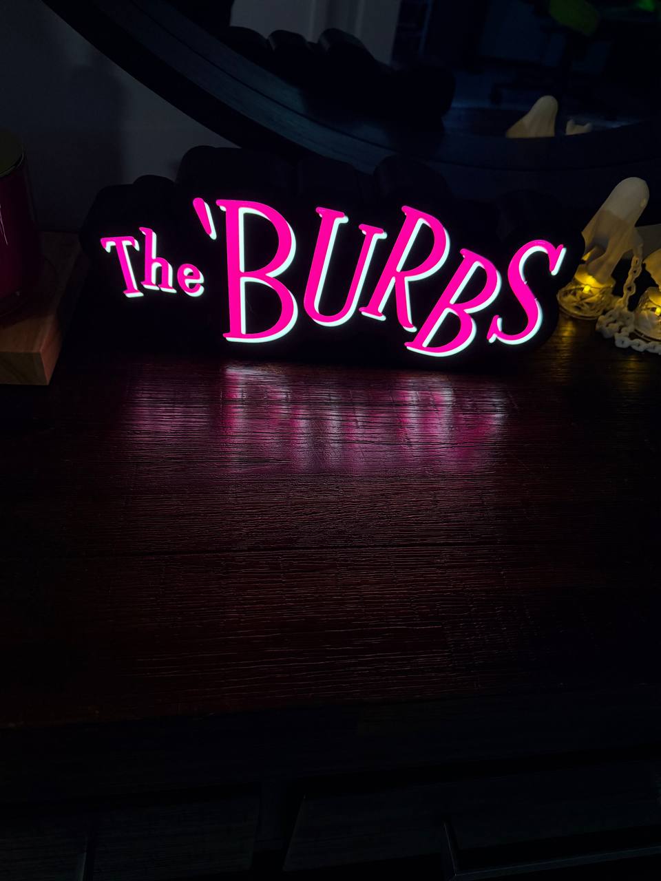 The 'Burbs LED Light-Up Sign – Tom Hanks 1989 Cult Classic Movie Logo, Retro 80s Suburbia Comedy Wall Decor