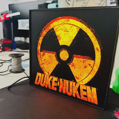 Logotipo/letrero iluminado en 3D de Duke Nukem: gran efecto de profundidad y detalle, alimentado por USB, iluminación LED.